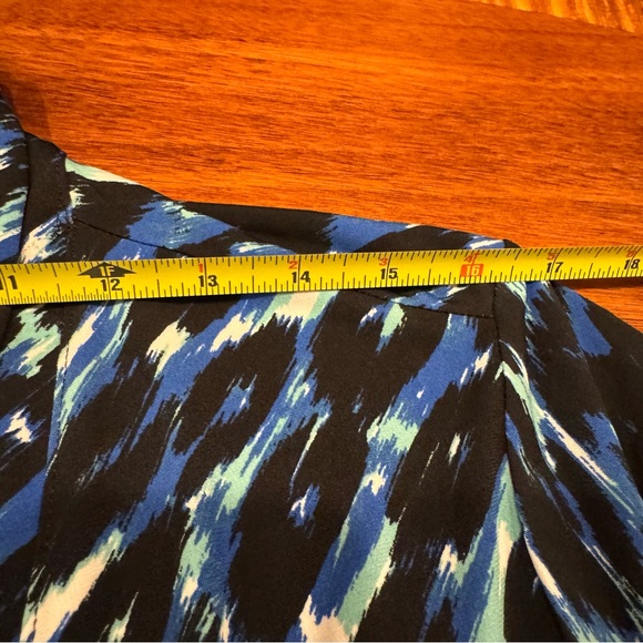 Easywear by Chico’s Open Front Cardigan Top Tab Sleeves Sz 3 XL Blue Black Green - Picture 5 of 11